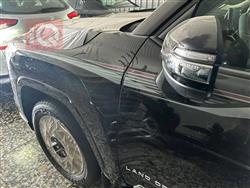 تۆیۆتا لاند کروزەر